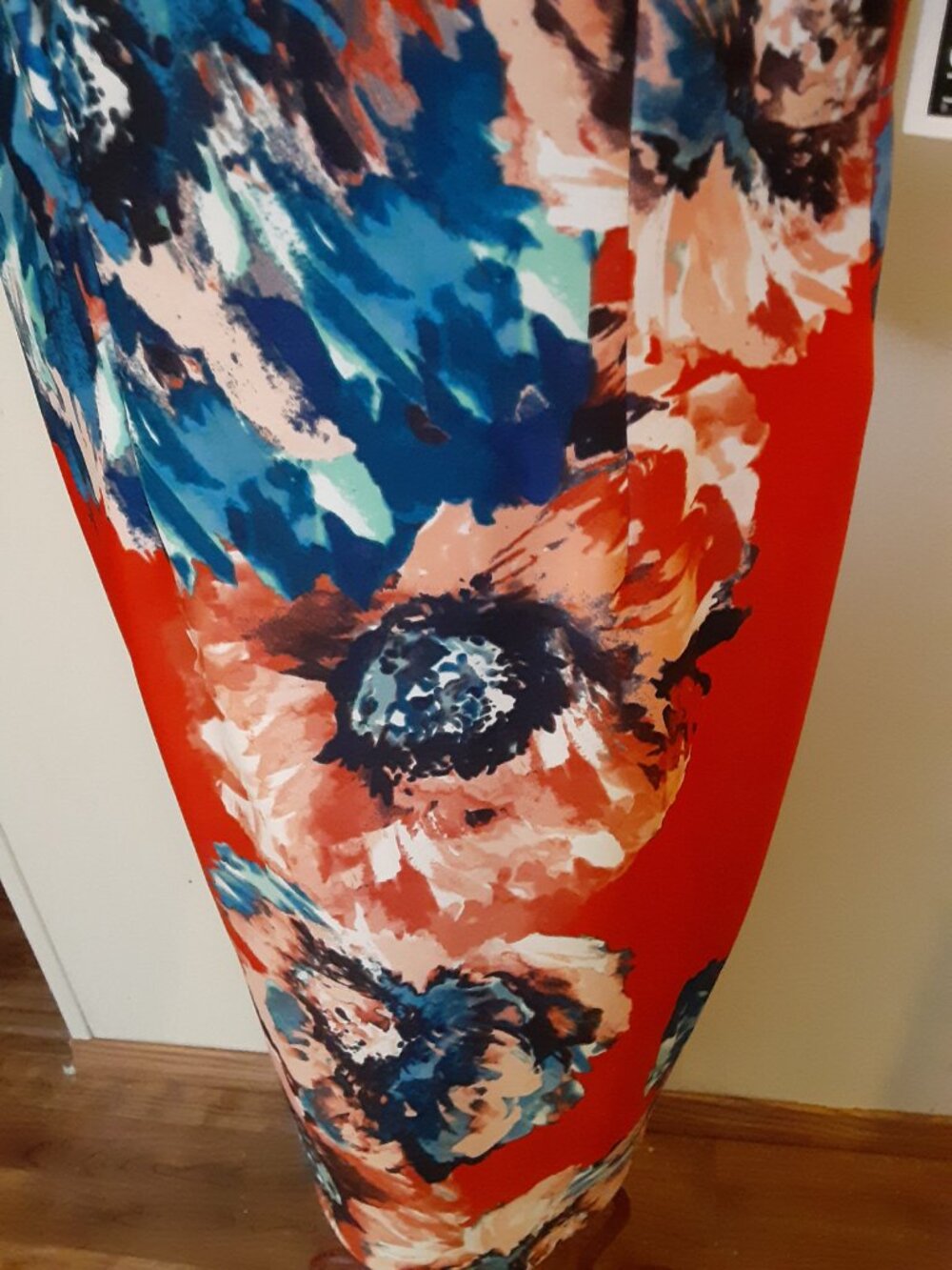 Julian TaylorNewYork sheath sleeveless red with blue floral dress 14 silhouette - Picture 4 of 16